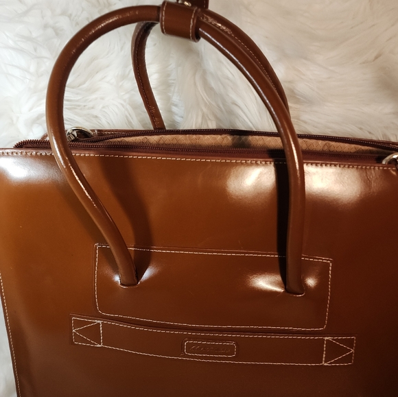 McKlein Leather Laptop/Tablet Protection Bag - Picture 2 of 6